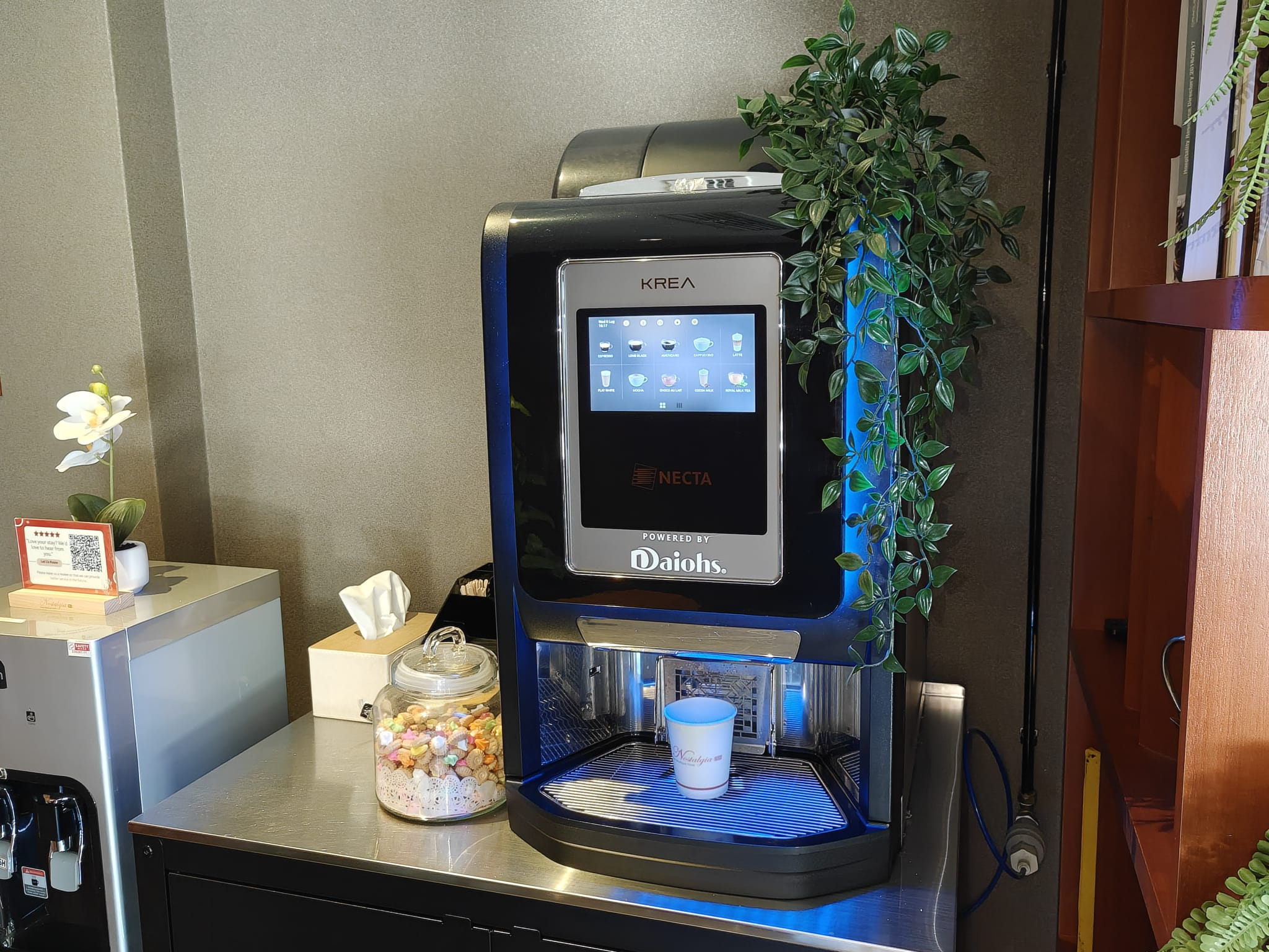 Nostalgia Hotel Offers Complimentary Coffee.